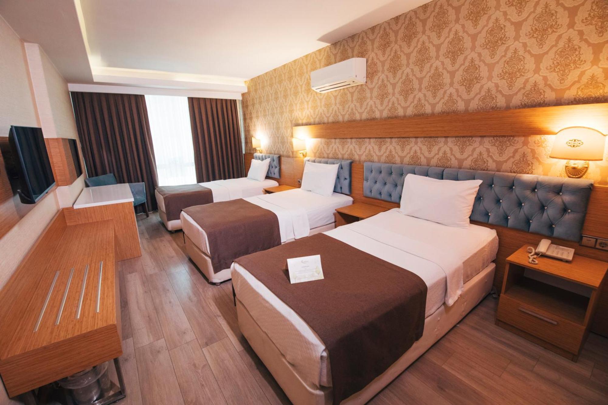 Royal Mersin Otel Exterior foto