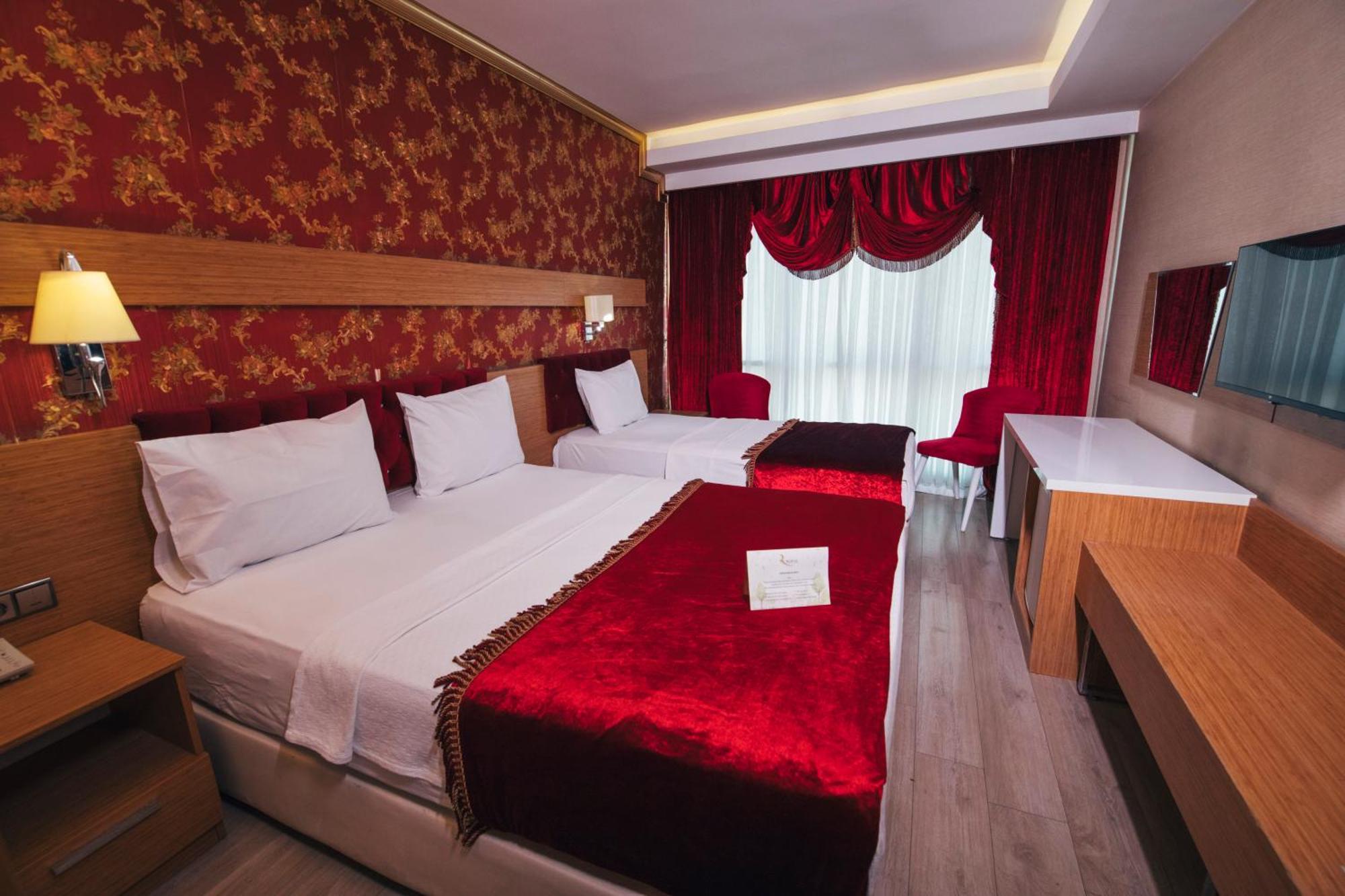 Royal Mersin Otel Exterior foto
